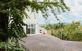 Tinarra Treetops